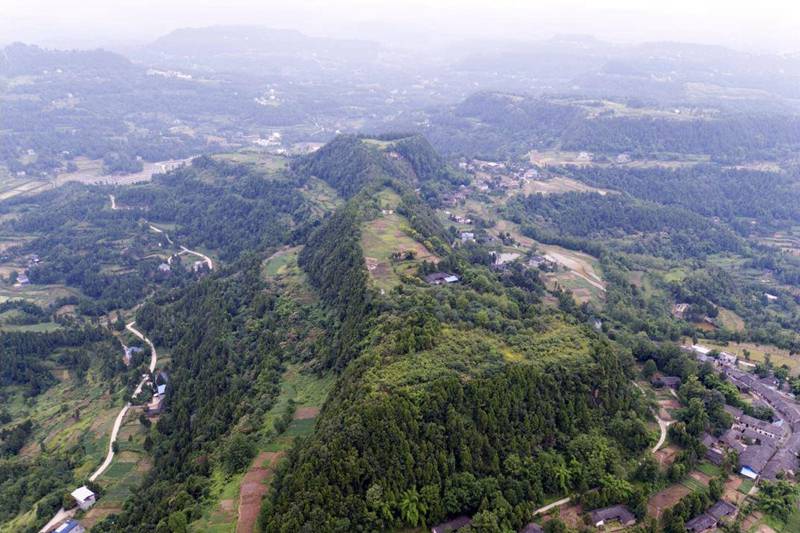 巴中恩阳区铜城寨村